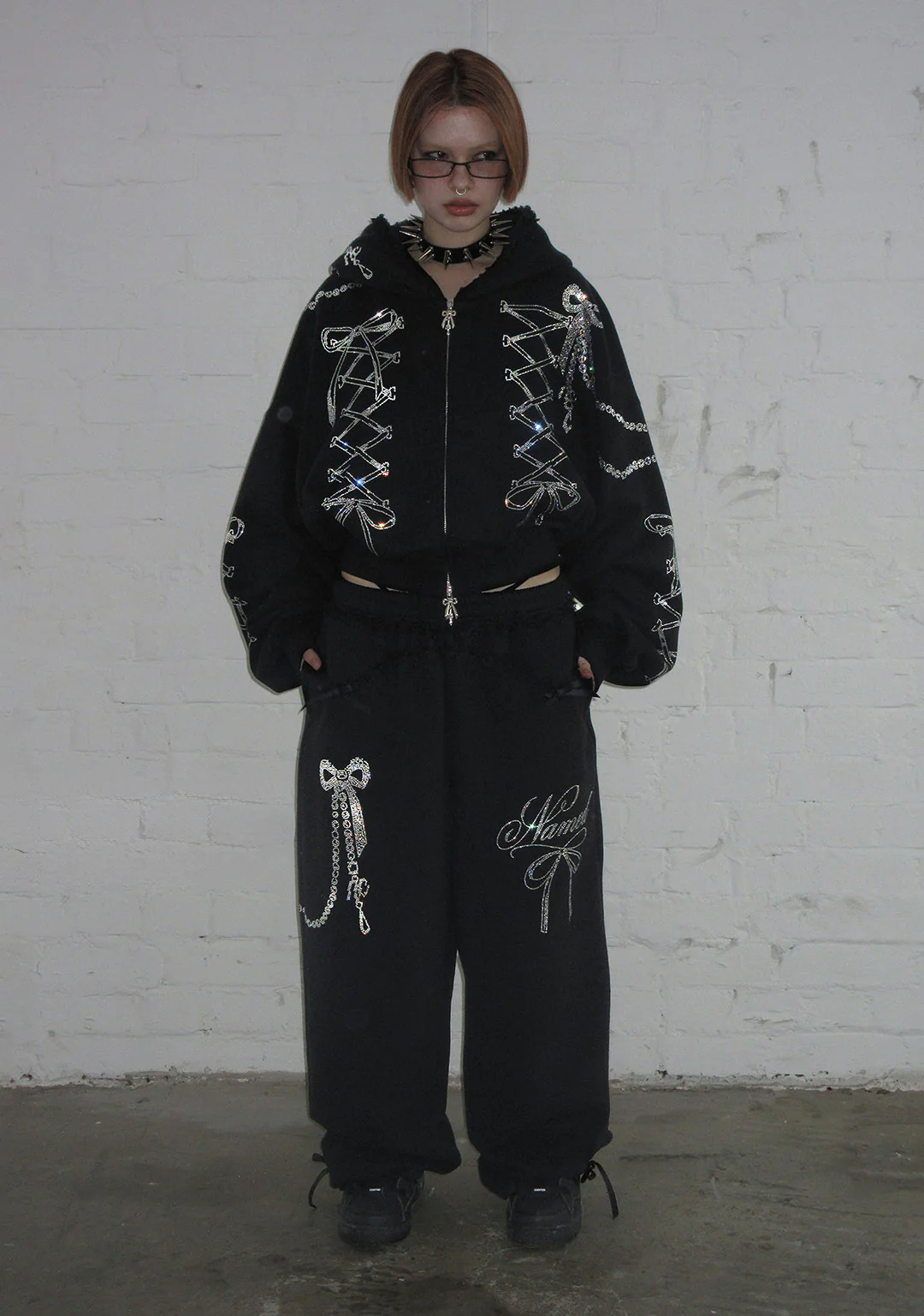 CONFESSIONS RHINESTONE OVERSIZED SWEATPANTS BLACK - Image 2