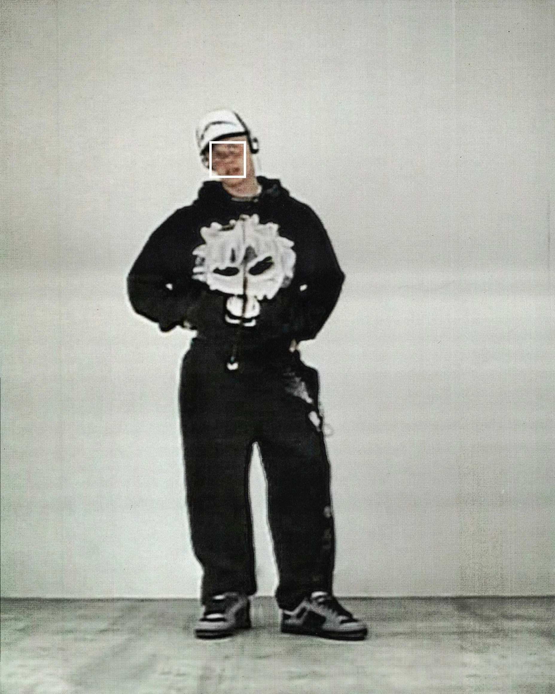 DIGI MASCOT SWEATPANTS BLACK - Image 3