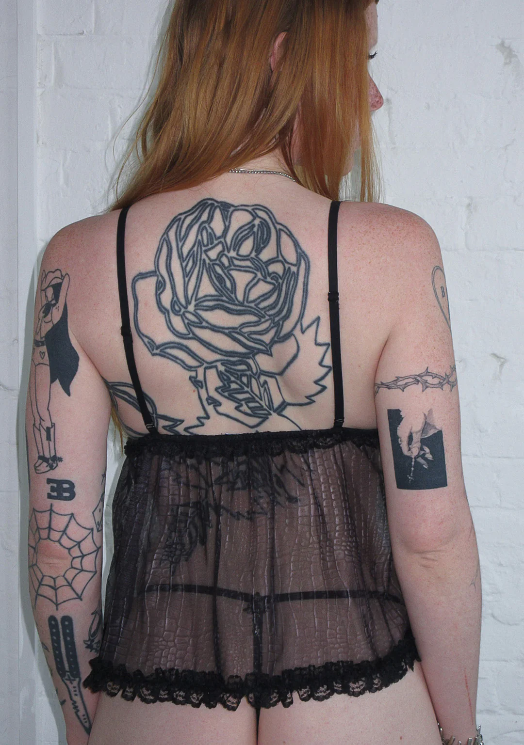 ENVY SHEER SNAKESKIN MESH CAMI TOP CHARCOAL - Image 4