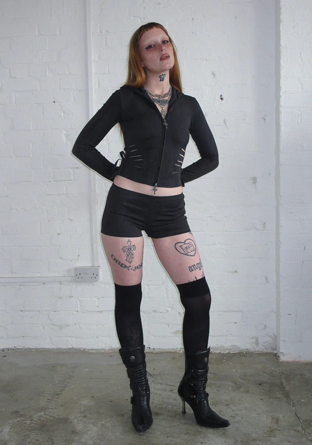 ENVY SNAKESKIN HOTPANT SHORTS CHARCOAL - Image 3