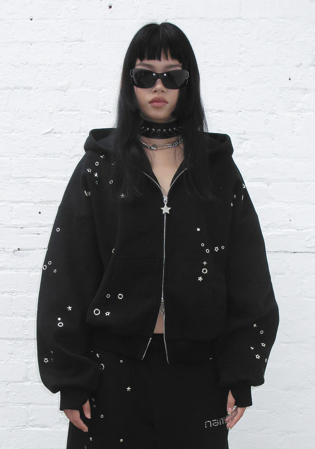 GLITCH EYELET ZIP HOODIE BLACK - Image 2