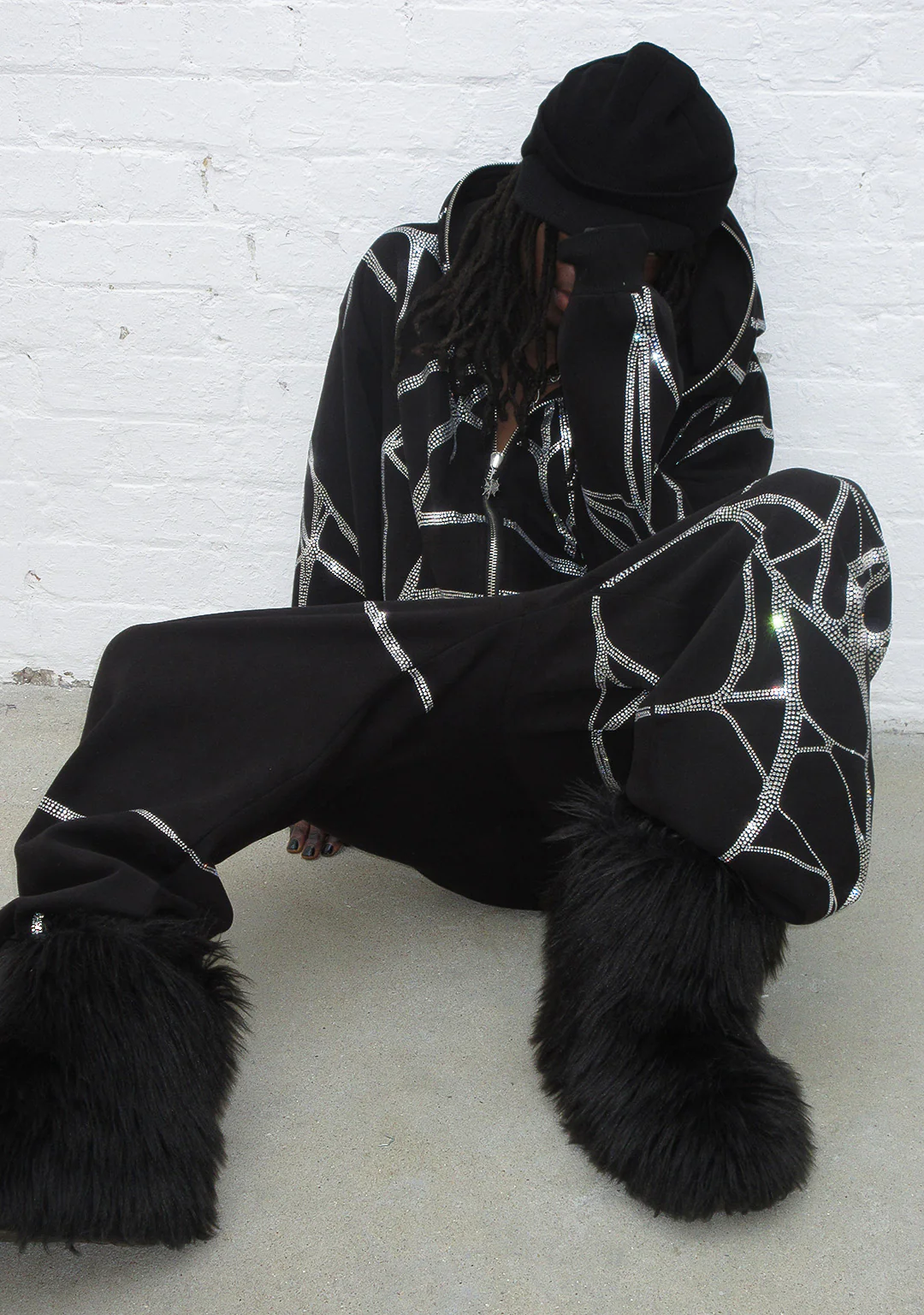 POISON RHINESTONE OVERSIZED SWEATPANTS BLACK - Image 5